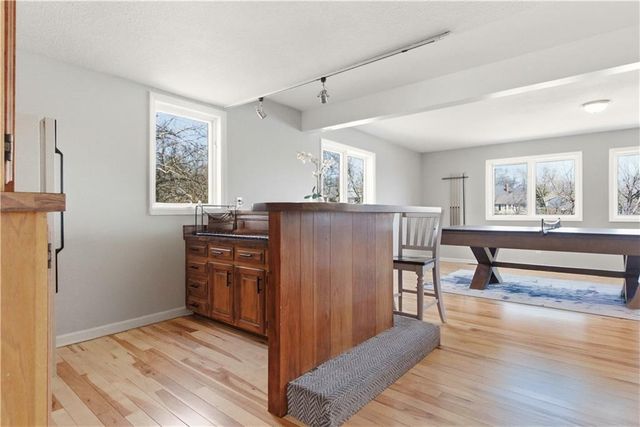 222 NW Locust Street, Lee's Summit, MO 64064