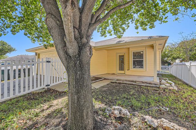 716 Scheel RD, Kyle, TX 78640
