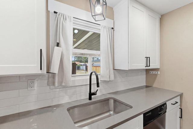 4112 W Wellesley Ave, Spokane, WA 99205