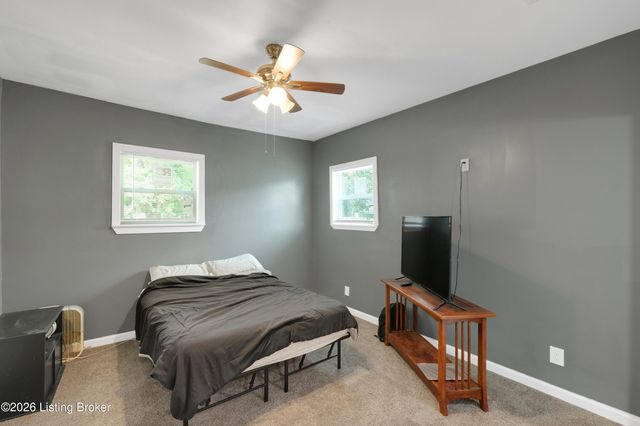 214 N 26th St, Louisville, KY 40212