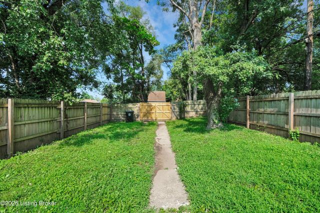 214 N 26th St, Louisville, KY 40212