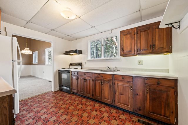 41 Linden Road, Conway, NH 03860