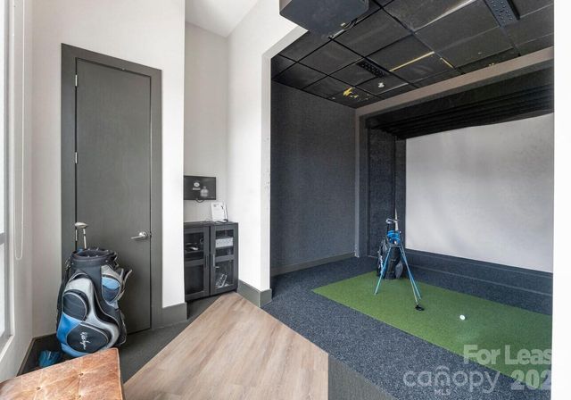 500 W Trade Street A1.T, Charlotte, NC 28202