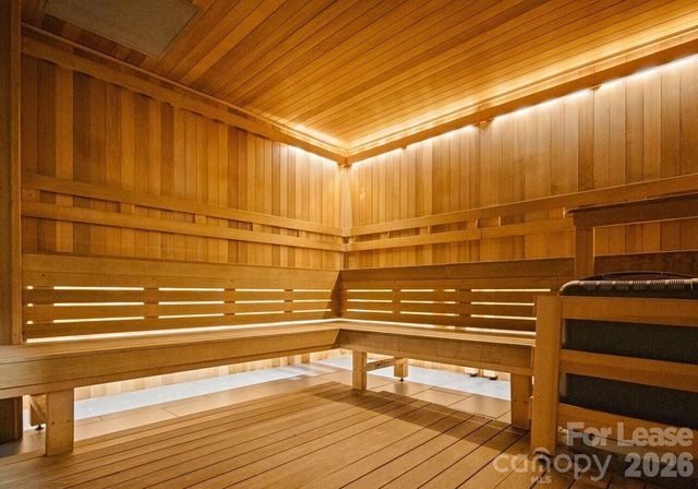 500 W Trade Street A1.T, Charlotte, NC 28202