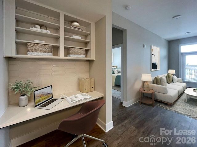 500 W Trade Street A1.T, Charlotte, NC 28202