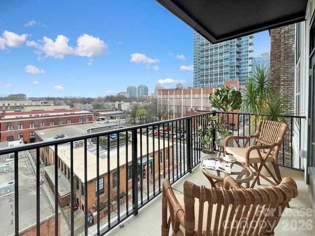 500 W Trade Street A1.T, Charlotte, NC 28202