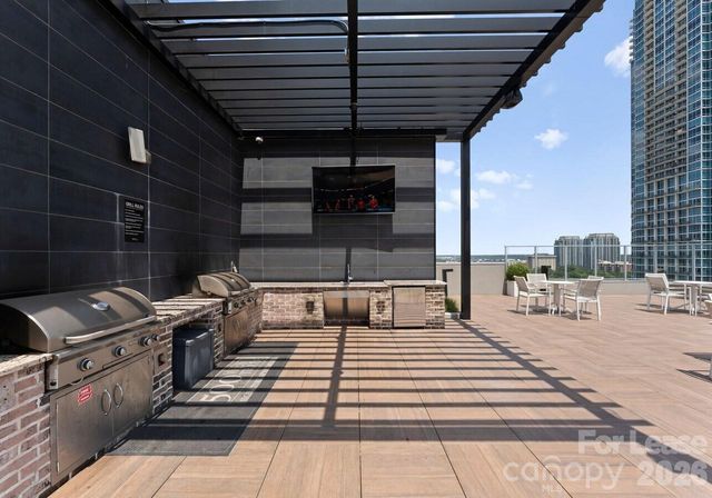 500 W Trade Street A1.T, Charlotte, NC 28202