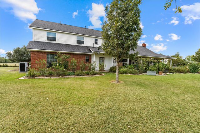 14935 Highway 36, Needville, TX 77461