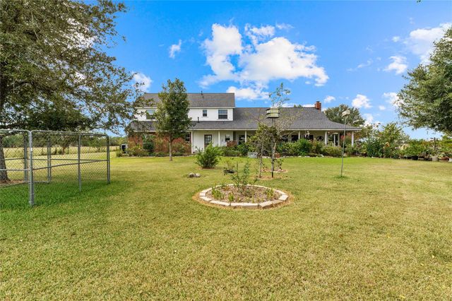 14935 Highway 36, Needville, TX 77461