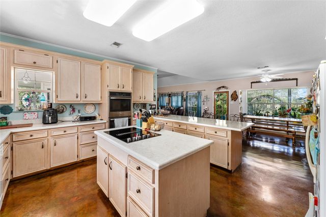 14935 Highway 36, Needville, TX 77461