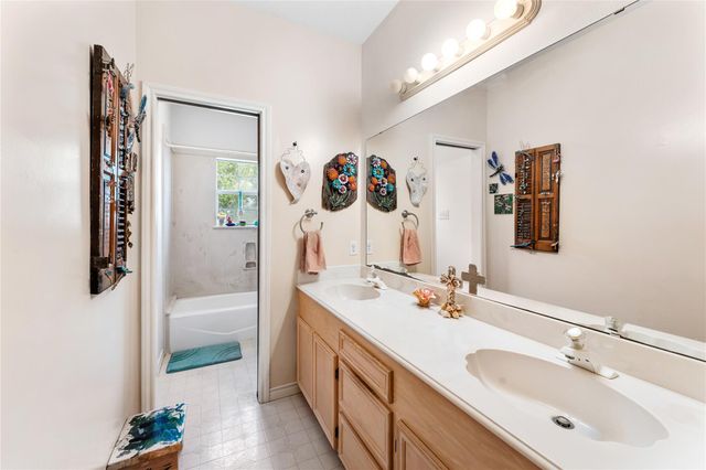 14935 Highway 36, Needville, TX 77461