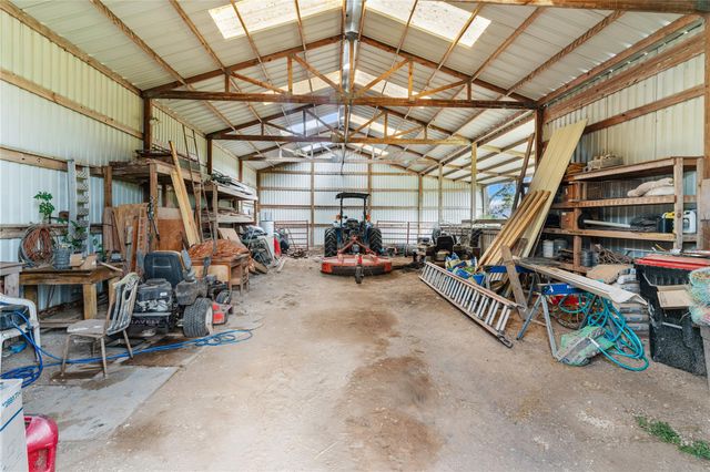 14935 Highway 36, Needville, TX 77461