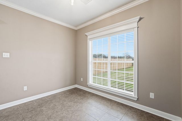 26 Oak Tree, Conway, AR 72034