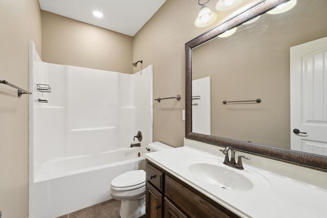 26 Oak Tree, Conway, AR 72034