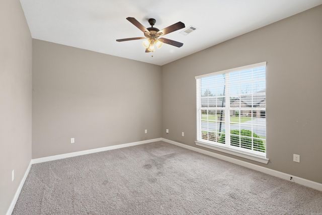 26 Oak Tree, Conway, AR 72034