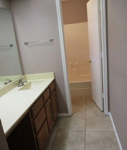 1712 San Rafael Street, Fort Worth, TX 76134
