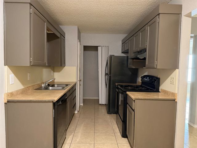 1712 San Rafael Street, Fort Worth, TX 76134