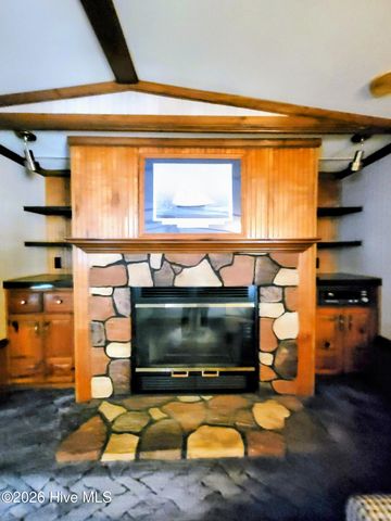 74 Woodlief Drive, Elizabethtown, NC 28337