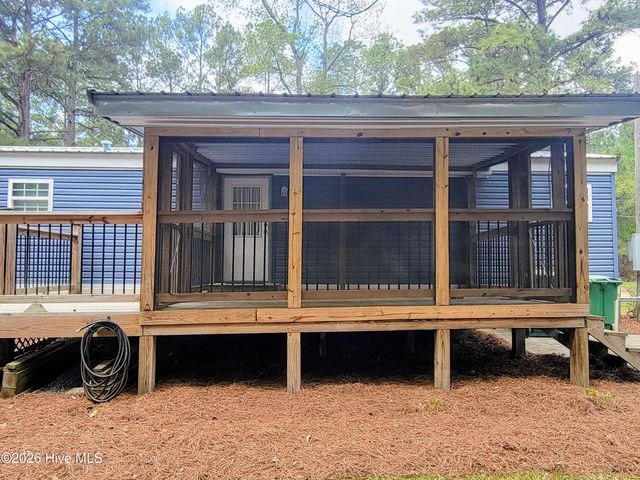 74 Woodlief Drive, Elizabethtown, NC 28337