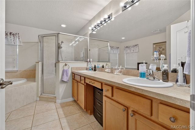4350 W Horseshoe Drive, Beverly Hills, FL 34465