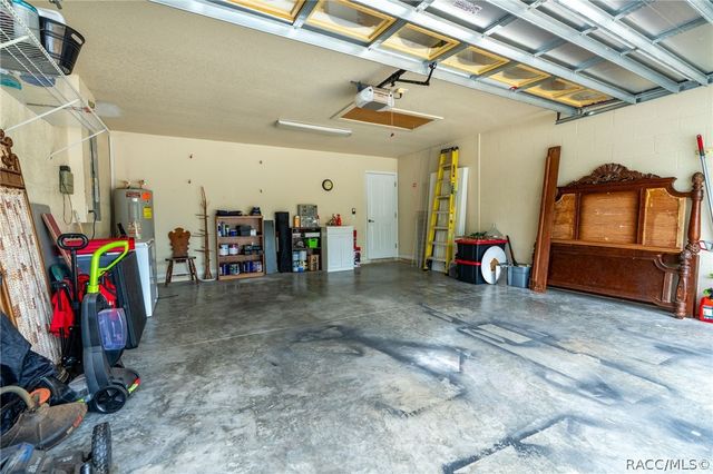 4350 W Horseshoe Drive, Beverly Hills, FL 34465