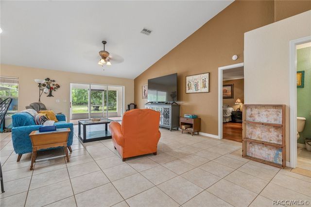 4350 W Horseshoe Drive, Beverly Hills, FL 34465