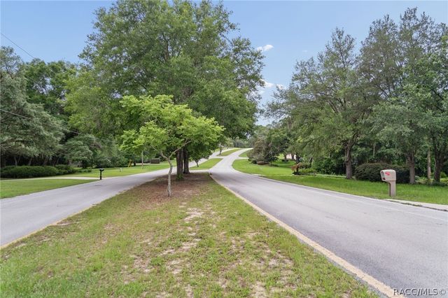 4350 W Horseshoe Drive, Beverly Hills, FL 34465