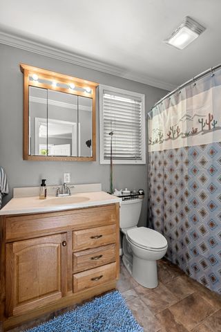 1431 Flatwood Rd, New Johnsonville, TN 37134