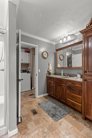 1431 Flatwood Rd, New Johnsonville, TN 37134