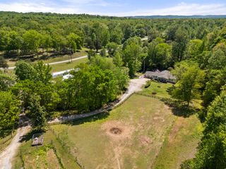 1431 Flatwood Rd, New Johnsonville, TN 37134