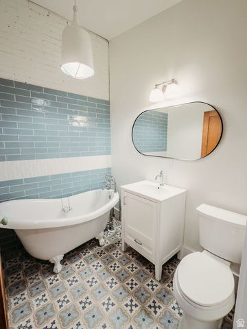 364 S 300 W, Helper, UT 84526