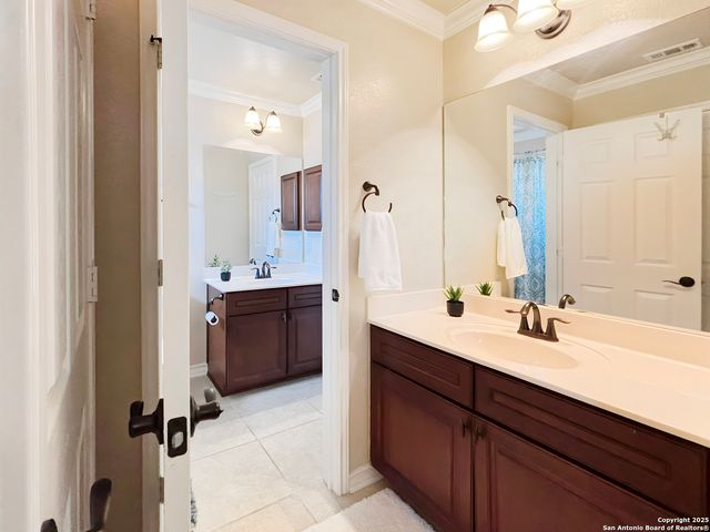28103 George Obrien, San Antonio, TX 78260
