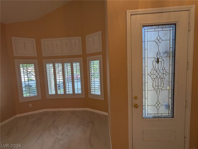 10619 Sunwind Avenue, Las Vegas, NV 89135
