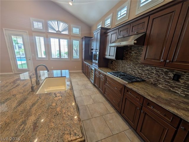 10619 Sunwind Avenue, Las Vegas, NV 89135