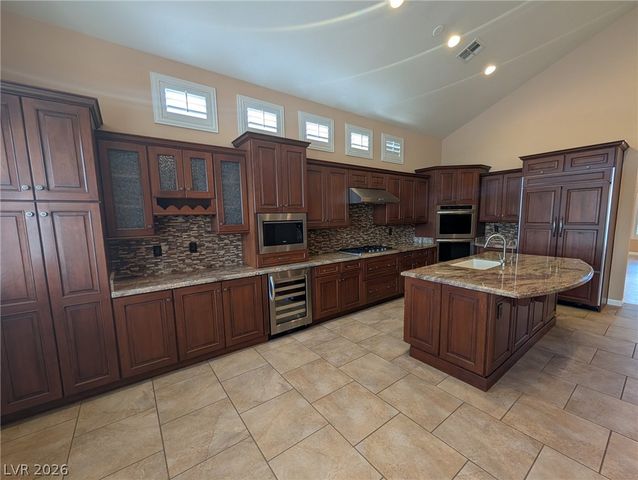 10619 Sunwind Avenue, Las Vegas, NV 89135