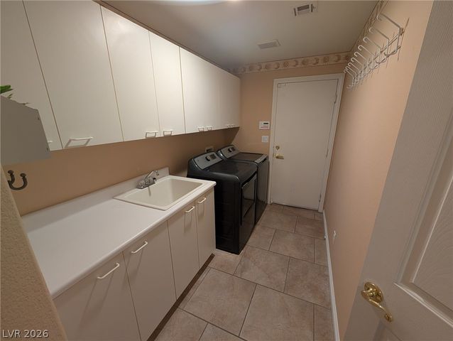 10619 Sunwind Avenue, Las Vegas, NV 89135