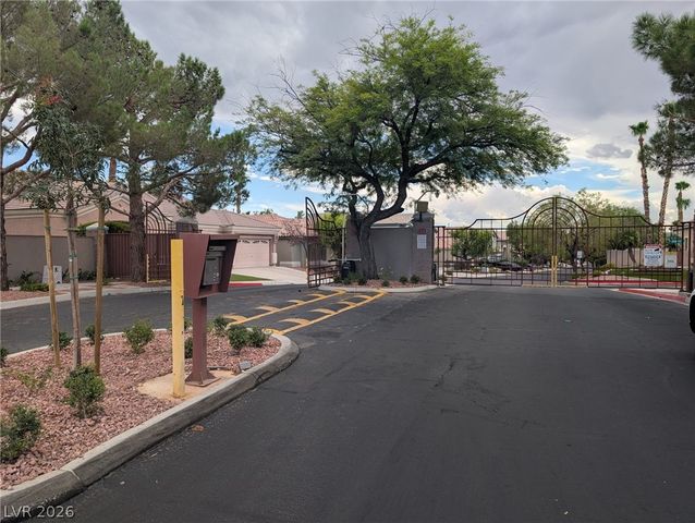10619 Sunwind Avenue, Las Vegas, NV 89135