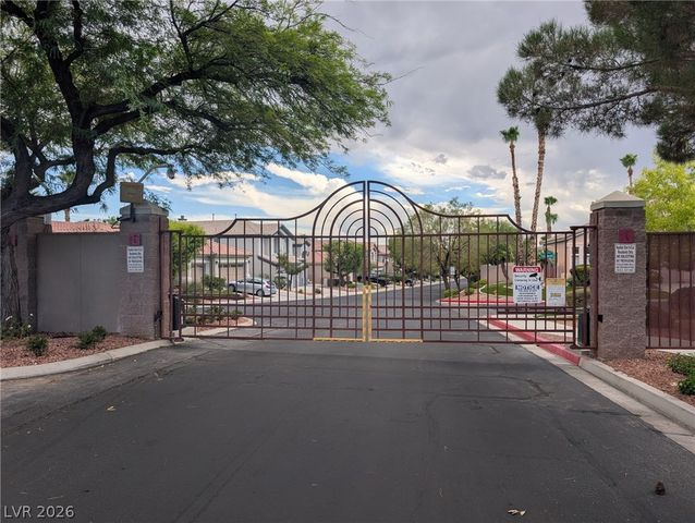 10619 Sunwind Avenue, Las Vegas, NV 89135