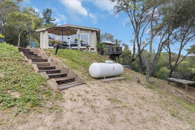 18795 Rea Avenue, Aromas, CA 95004