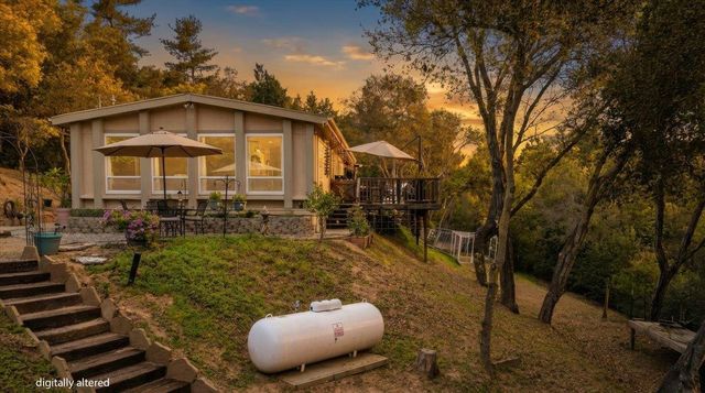 18795 Rea Avenue, Aromas, CA 95004