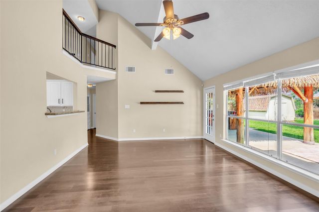 3004 Cloverdale Drive, League City, TX 77573