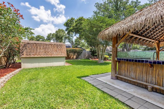 3004 Cloverdale Drive, League City, TX 77573