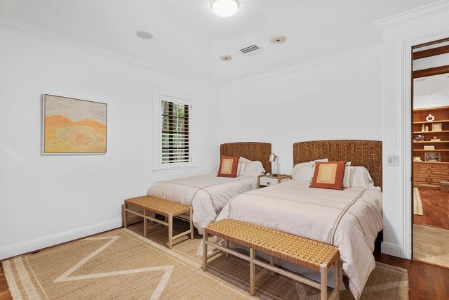14 Harbor Drive, Lake Worth Beach, FL 33460