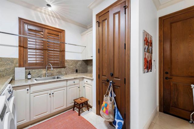 14 Harbor Drive, Lake Worth Beach, FL 33460