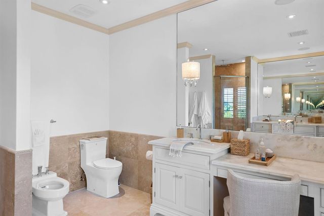 14 Harbor Drive, Lake Worth Beach, FL 33460