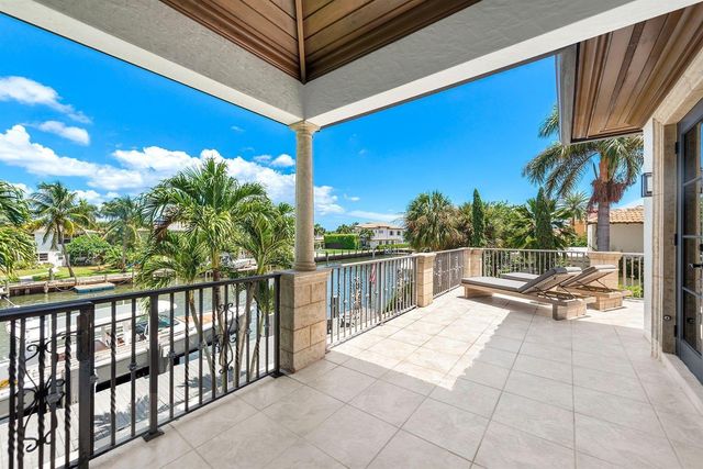 14 Harbor Drive, Lake Worth Beach, FL 33460
