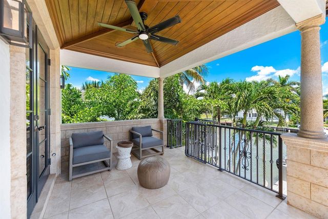 14 Harbor Drive, Lake Worth Beach, FL 33460