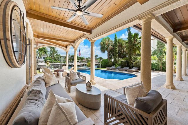 14 Harbor Drive, Lake Worth Beach, FL 33460