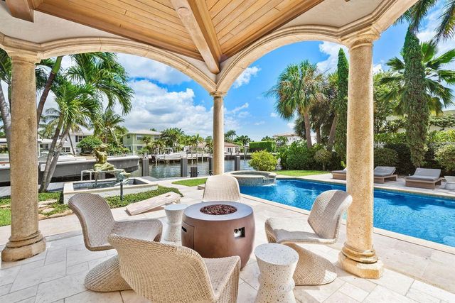 14 Harbor Drive, Lake Worth Beach, FL 33460