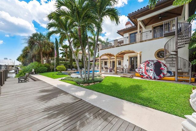 14 Harbor Drive, Lake Worth Beach, FL 33460